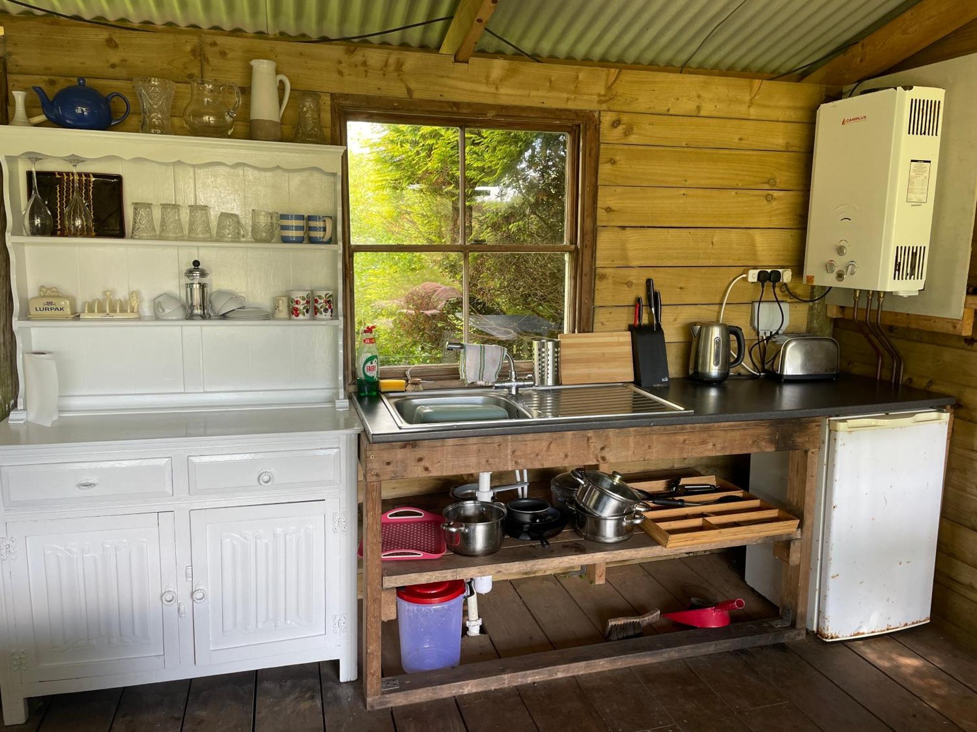 The Quarry Caravan Falmouth Exterior photo